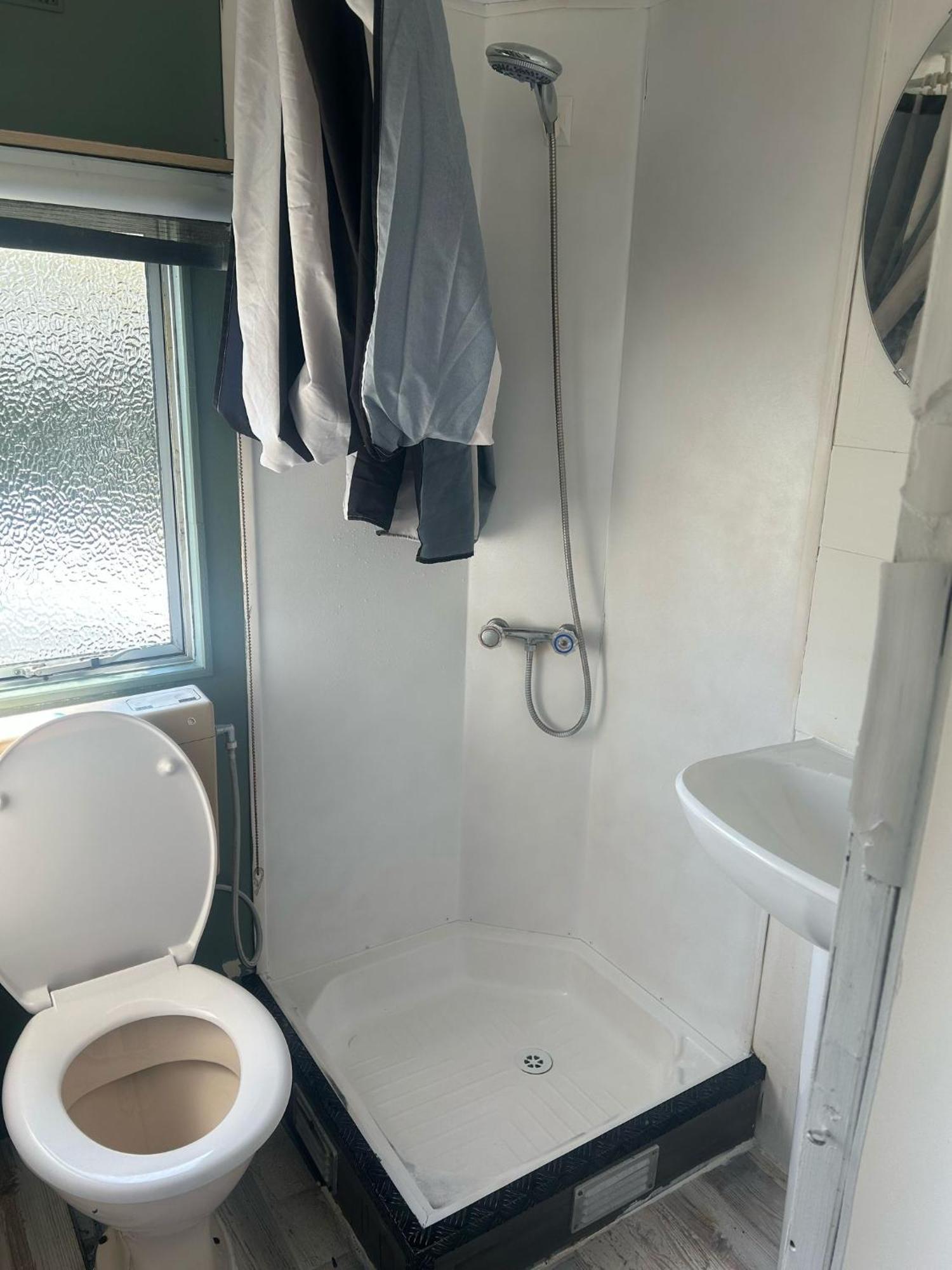 Dutch Calmness Hotel Hoek Екстериор снимка